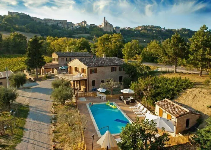 Terre Vineate Hotell *